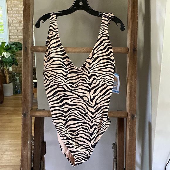 SOCIAL STANDARD BY SANCTUARY ANIMAL PRINT ONE PIECE BATHING SUIT SWIM LARGE NEW - Picture 4 of 11